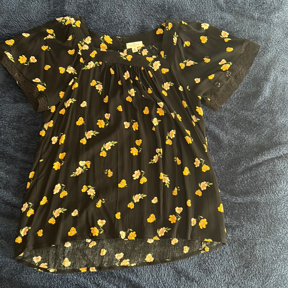 Mason & Belle size medium.